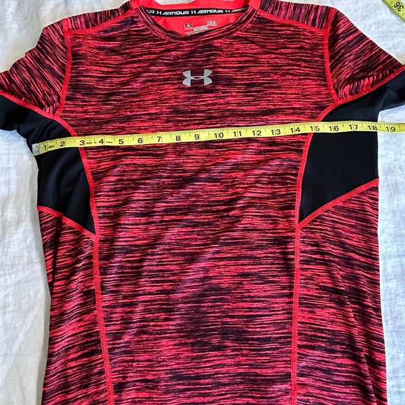 Under Armour CoolSwitch Compression T-Shirt - Picture 9 of 10